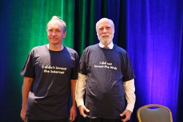 Photographie de Tim Berners Lee et Vinton Cerf