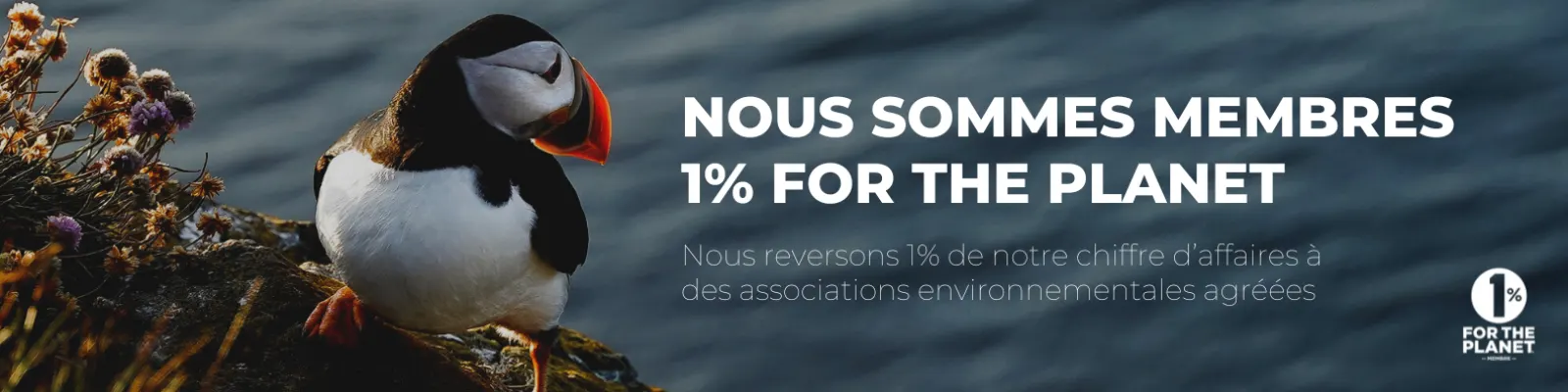 Bannière indiquant que PostHack en tant que membre du collectif 1% pour la planète reverse 1% de son chiffre d&rsquo;affaires au collectif et à des associations